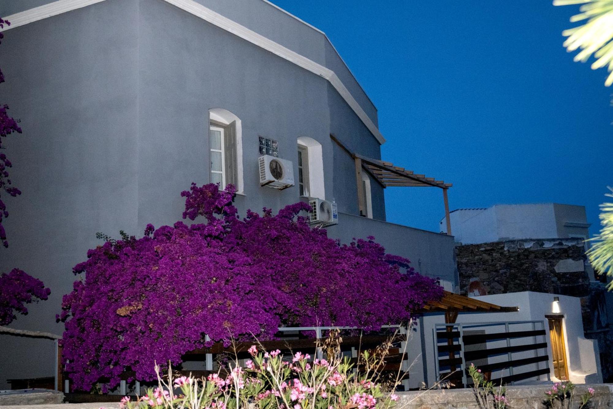 Αχίλλειον Ξενοδοχείο Ερμούπολη Εξωτερικό φωτογραφία